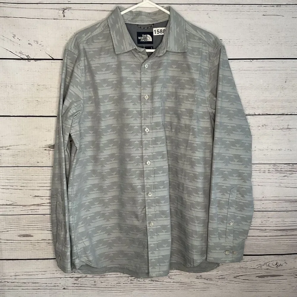 VTG The North Face Mens Aztec Tribal Southwestern Button Up Long Sleeve Shirt‎ L